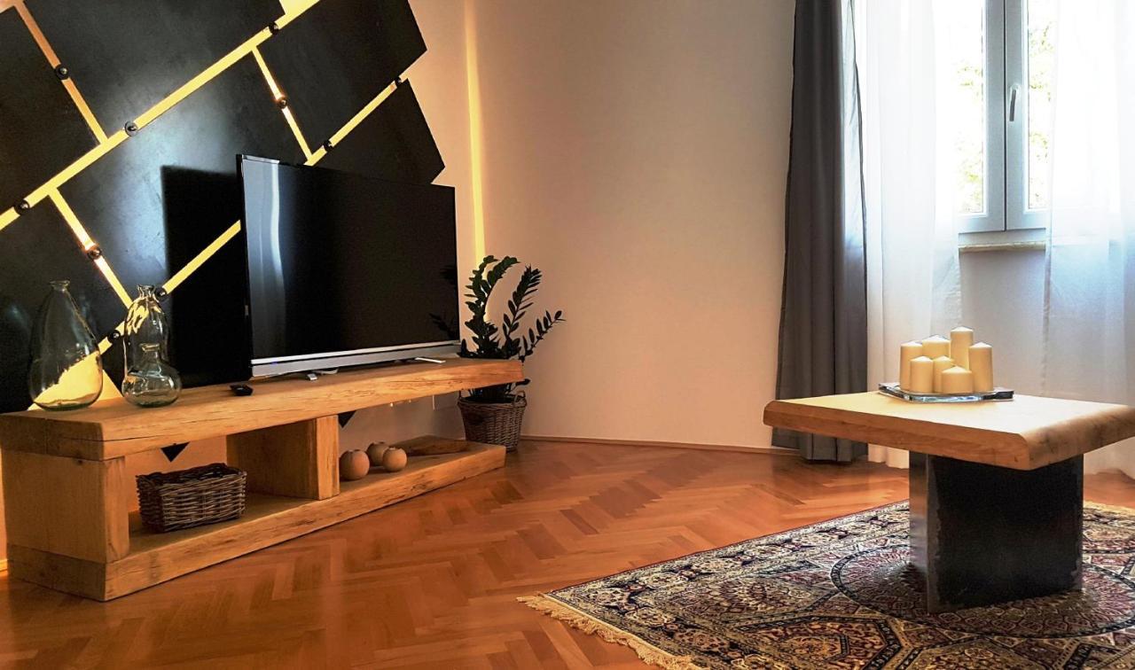 Casa Villa Carducci Rovinj Luaran gambar